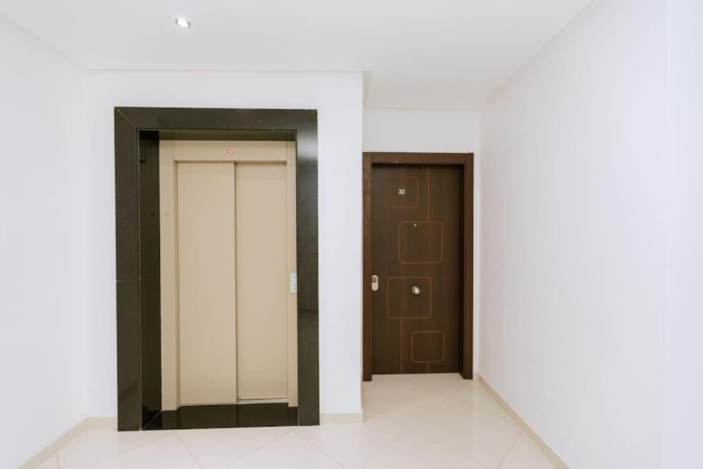 Central 2-Bedrooms Near Beach & Dining Tangier Exterior photo